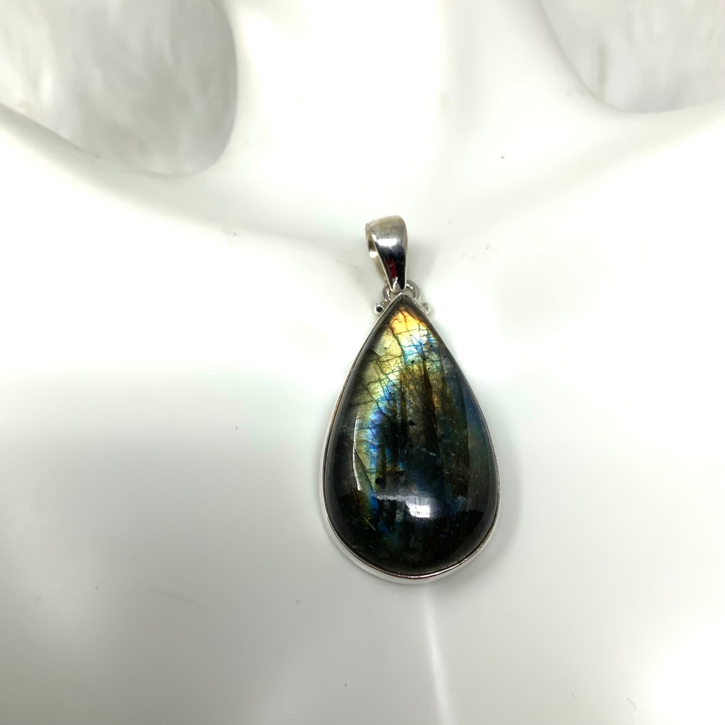 Labradorite Pendant