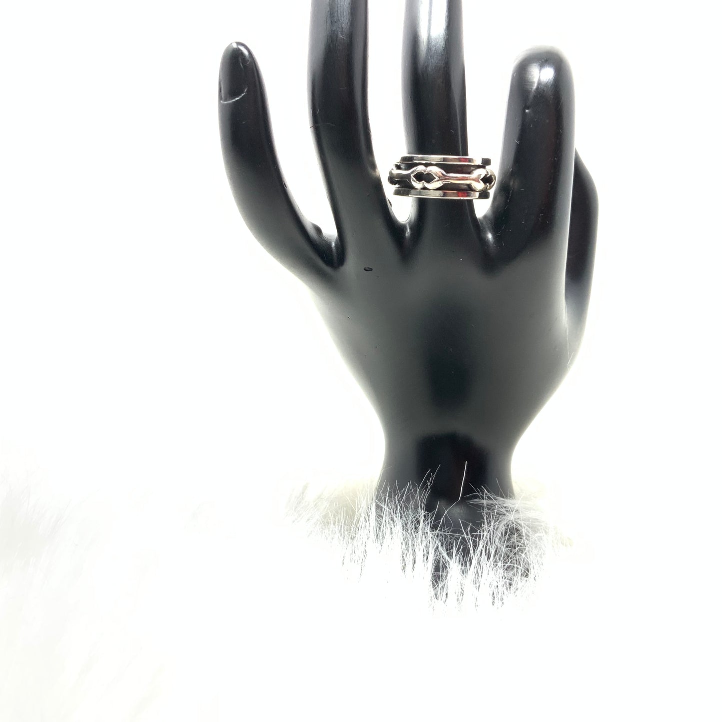 Spinner Ring, size 9