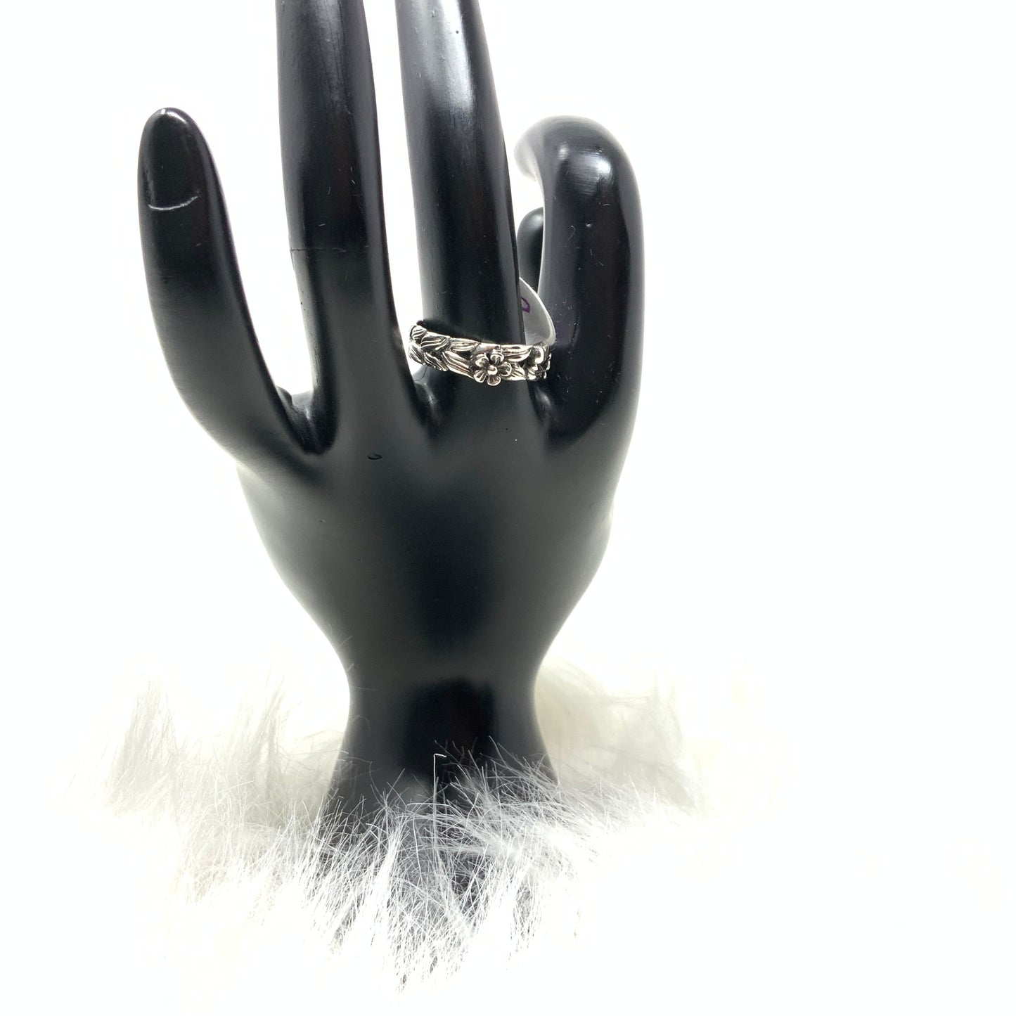 Flower Ring, sizes 6, 8, & 9