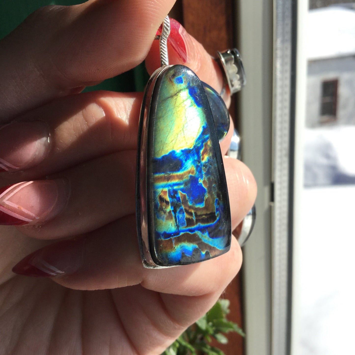 Spectrolite Pendant