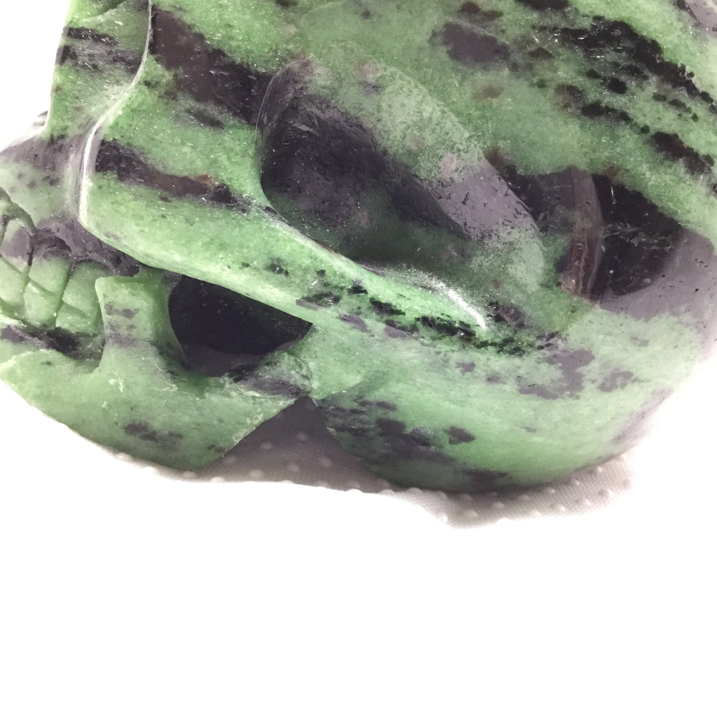 Fuchsite Skull
