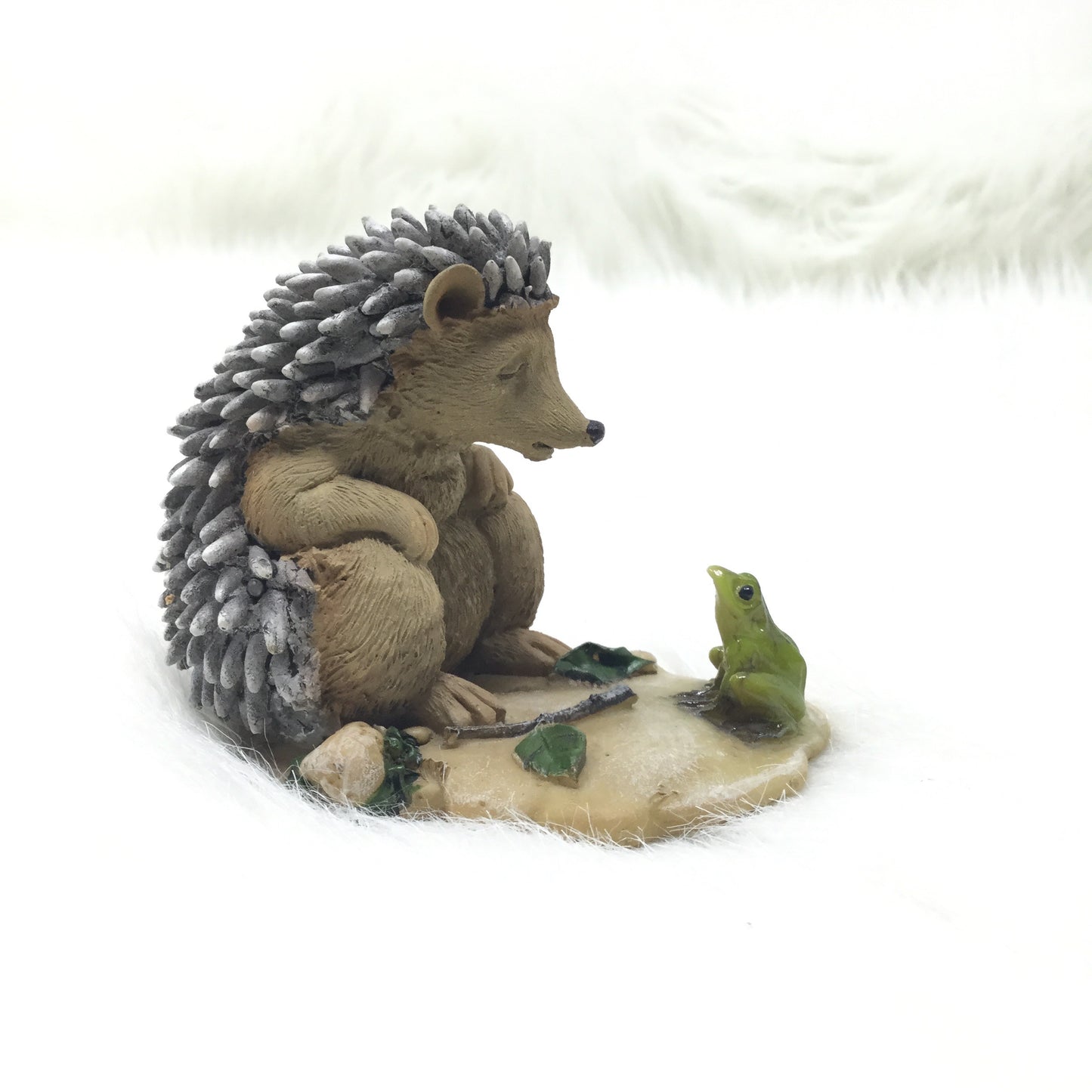 Hedgehog & Frog