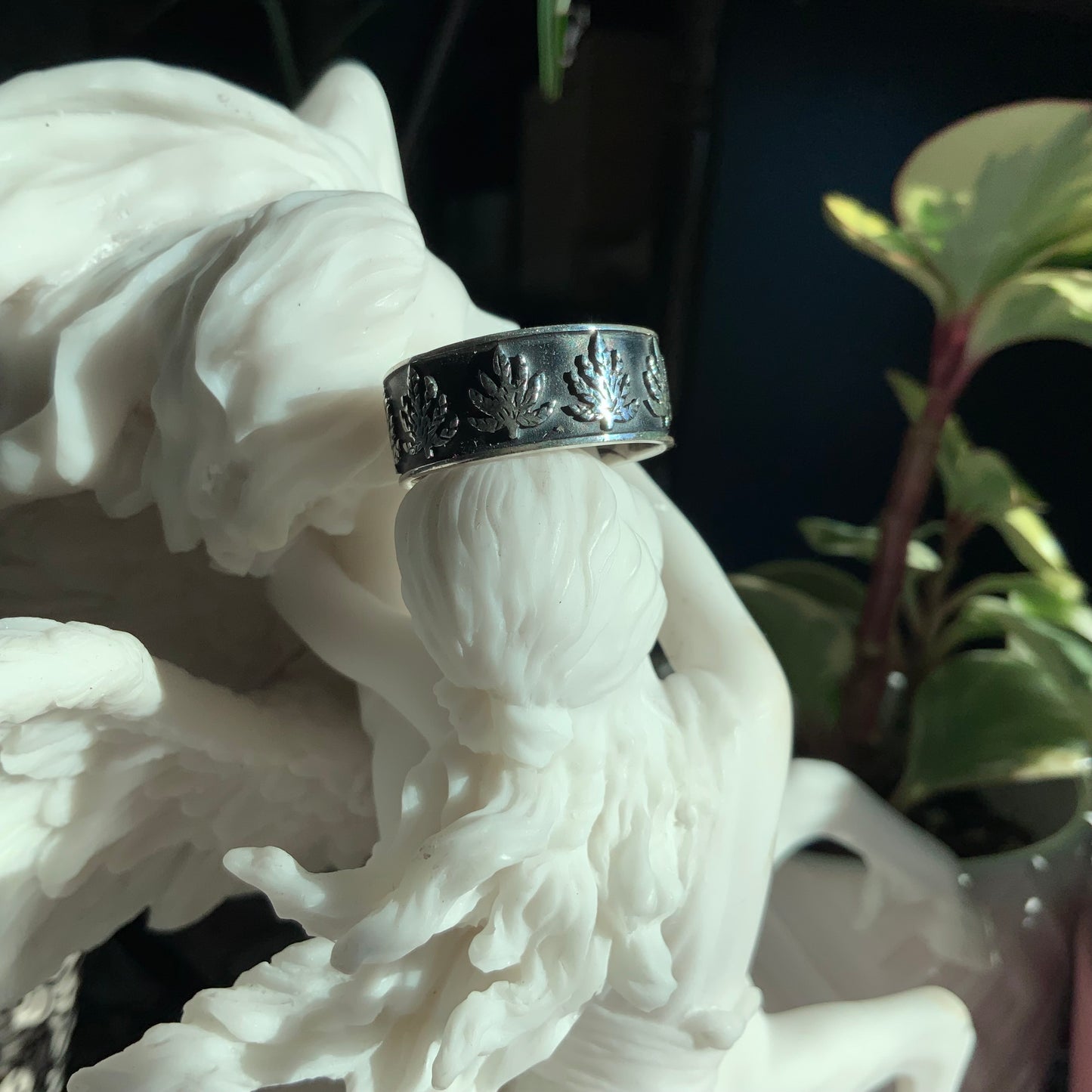 Marijuana Leaf Ring, size 12.5