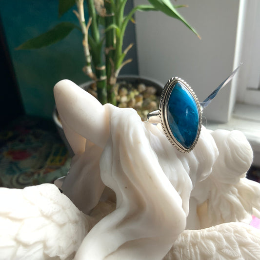 Apatite Ring, size 8