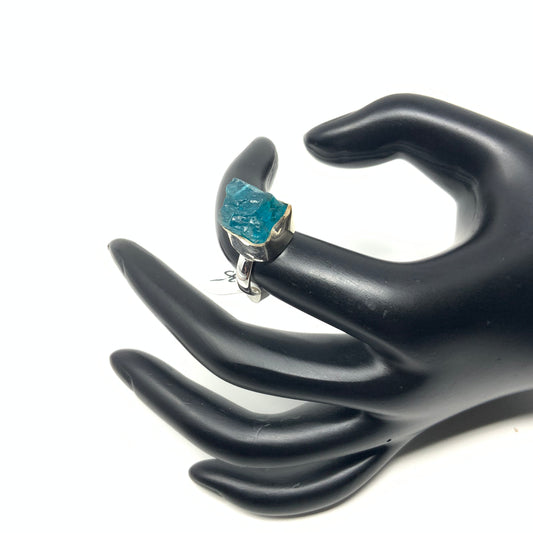 Rough Apatite Ring, size 5
