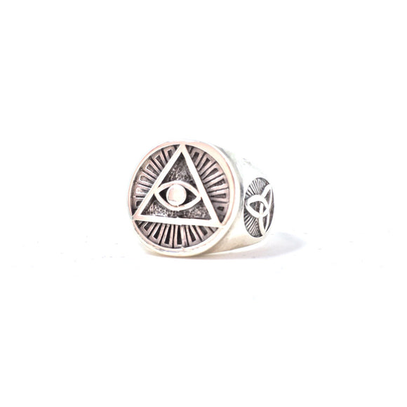Illuminati Ring, size 10