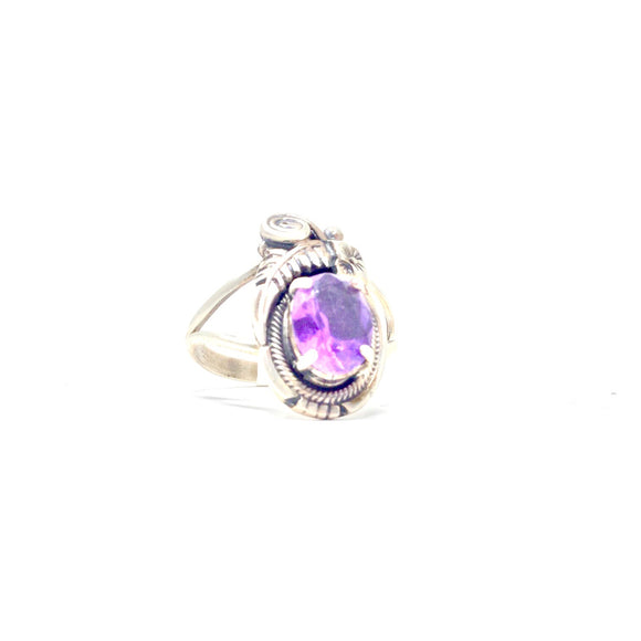 Dainty Yet Detailed Amethyst Ring, size 8.5