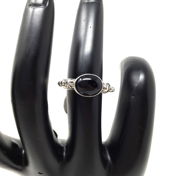 Black Onyx Oval Ring, size 5