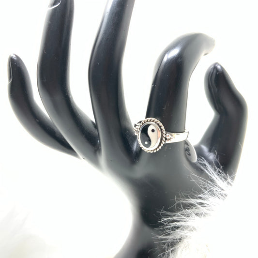 YingYang Ring, size 7-8-9-10
