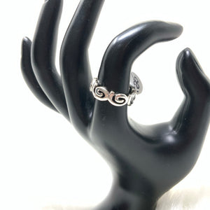 Sterling Silver Swirl Ring, size 8